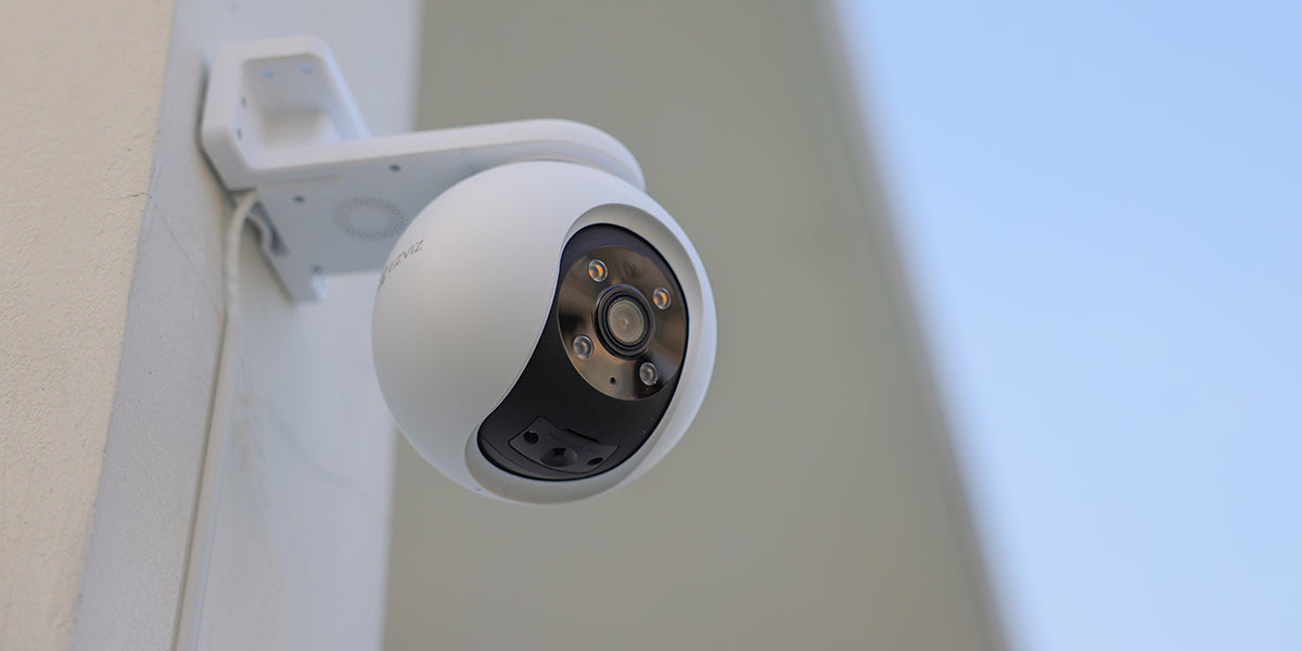 Ezviz H8 PRO 3MP - Telecamera Wi-Fi motorizzata da esterno