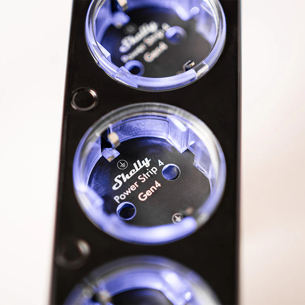 Shelly Power Strip 4 Gen4 - Ciabatta smart con 4 prese indipendenti, monitoraggio consumi e supporto Matter