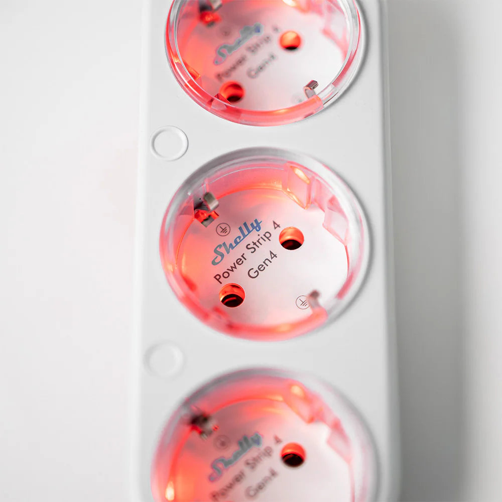 Shelly Power Strip 4 Gen4 - Ciabatta smart con 4 prese indipendenti, monitoraggio consumi e supporto Matter
