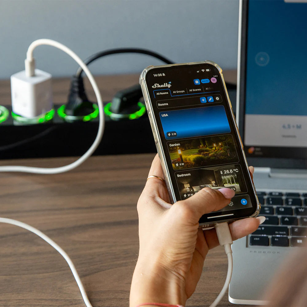 Shelly Power Strip 4 Gen4 - Ciabatta smart con 4 prese indipendenti, monitoraggio consumi e supporto Matter