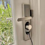 LOQED Power Kit – Alimentatore con batterie ricaricabili per LOQED Touch Smart Lock