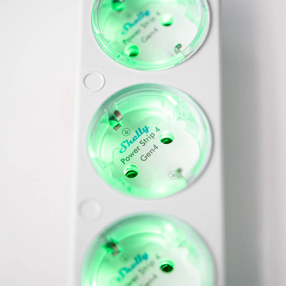 Shelly Power Strip 4 Gen4 - Ciabatta smart con 4 prese indipendenti, monitoraggio consumi e supporto Matter
