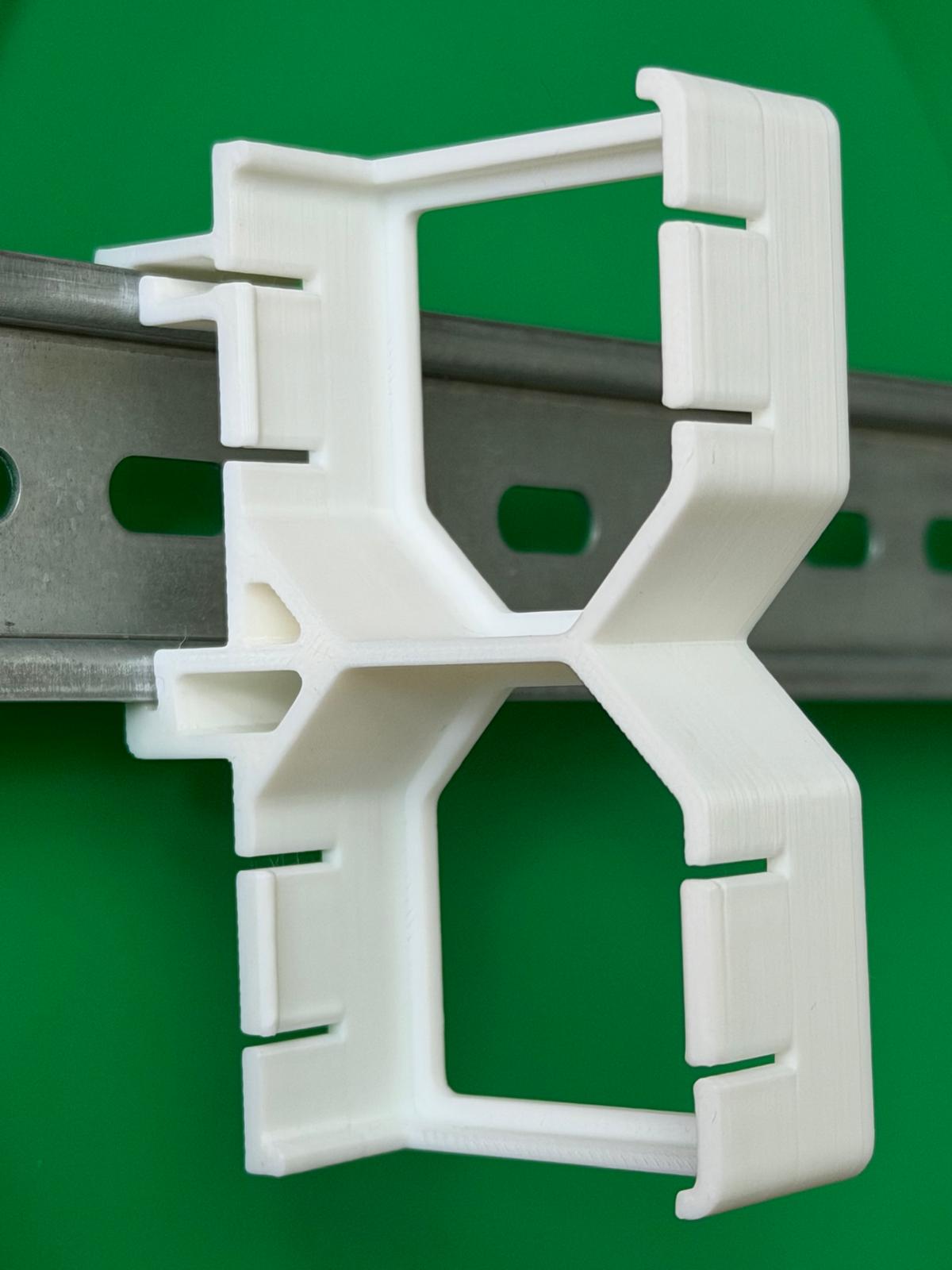 SOIXX Supporto DIN per 2 Shelly Wave, Plus, Gen3, Gen4, 90°